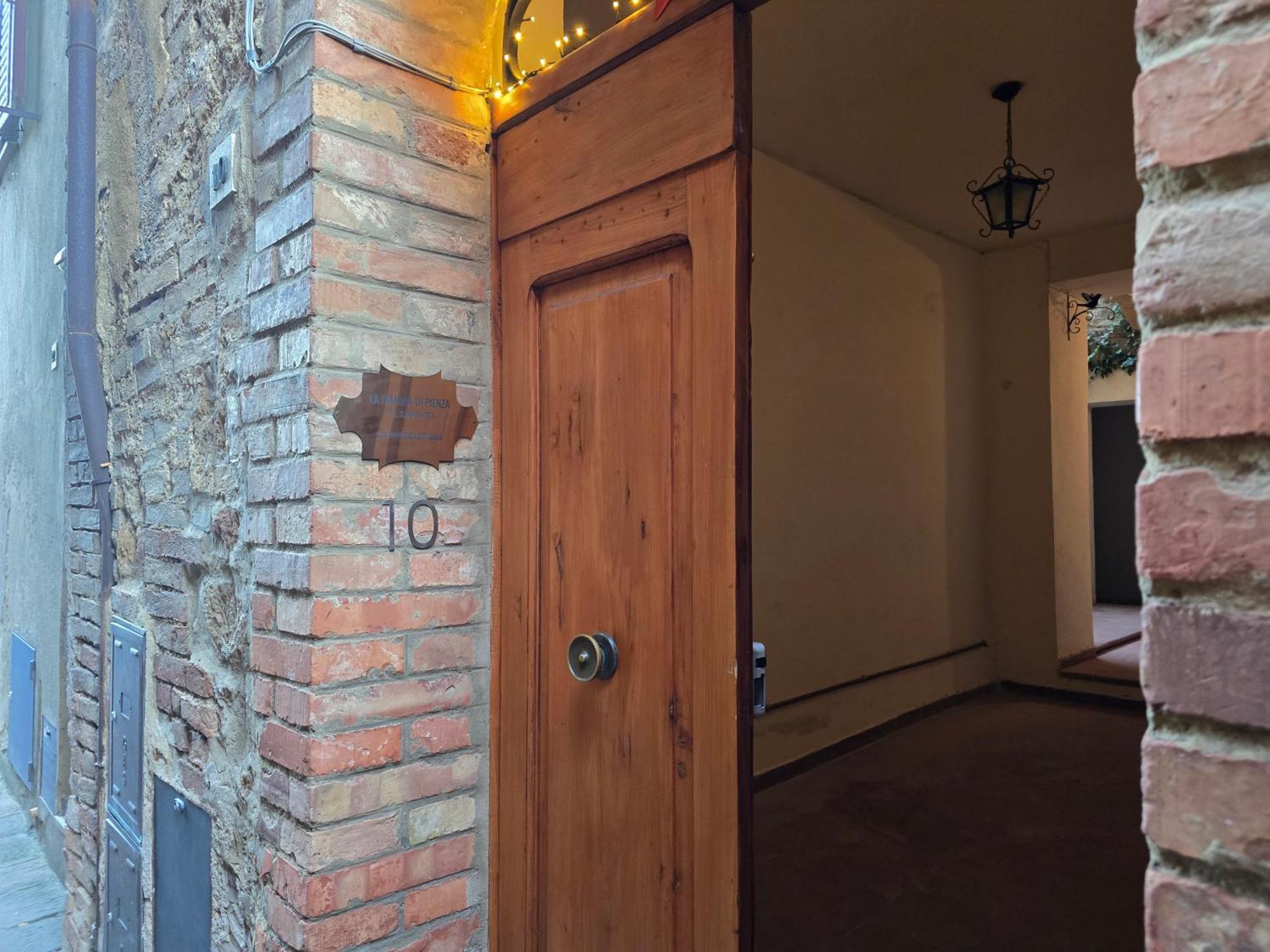 La Dimora Di Pienza Apartment Bagian luar foto